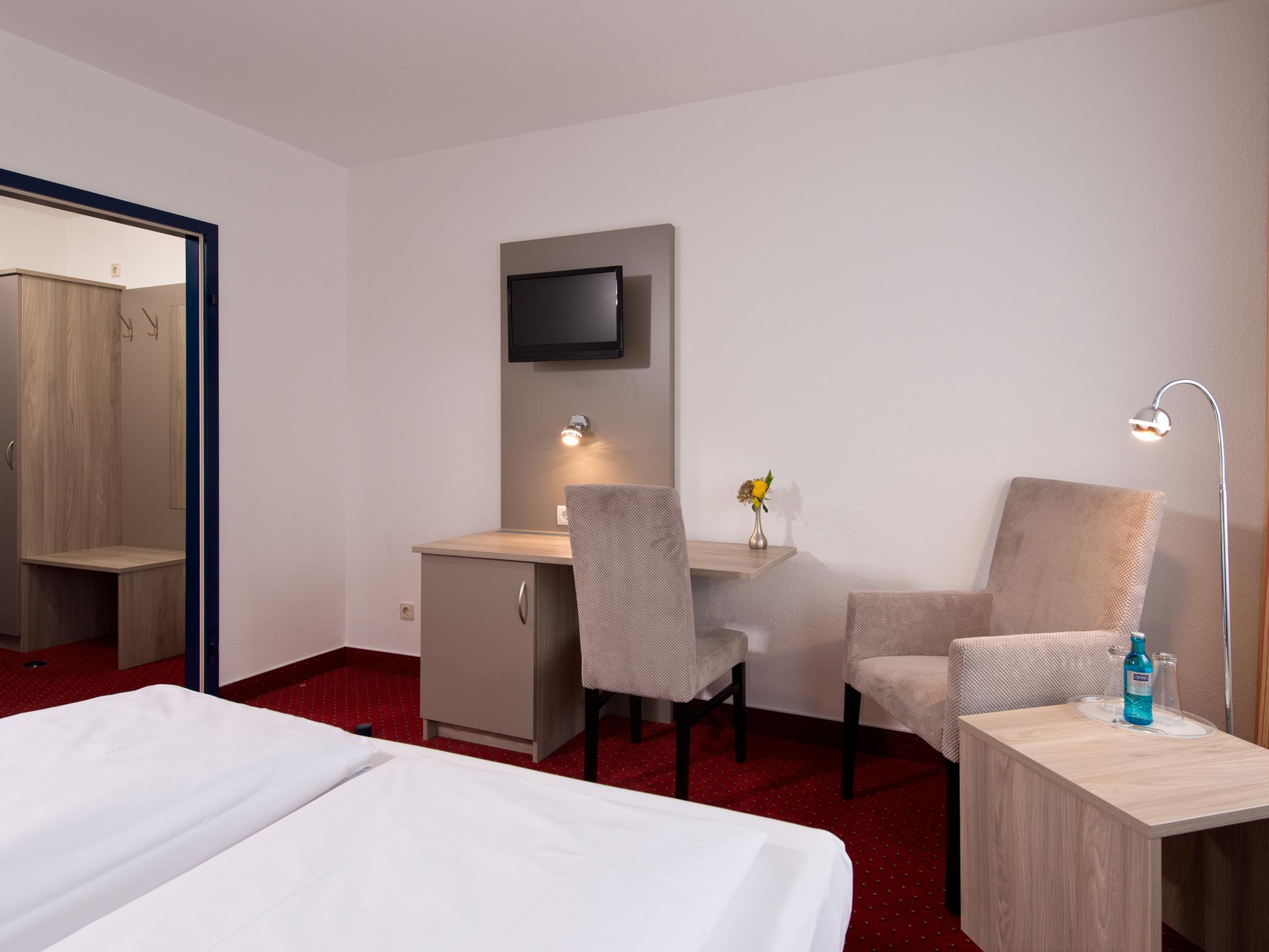 Achat Hotel Frankenthal In Der Pfalz Ngoại thất bức ảnh