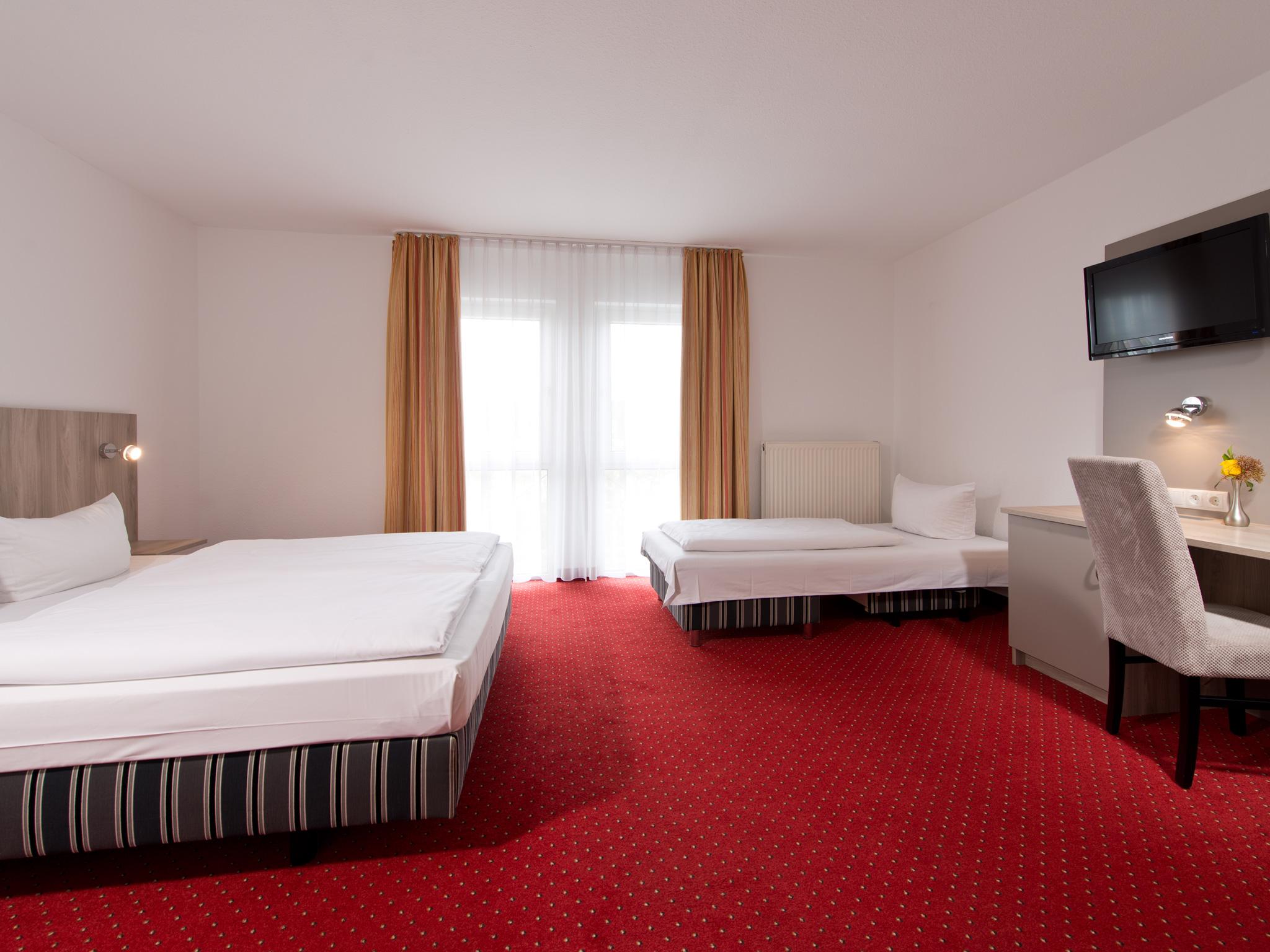 Achat Hotel Frankenthal In Der Pfalz Ngoại thất bức ảnh