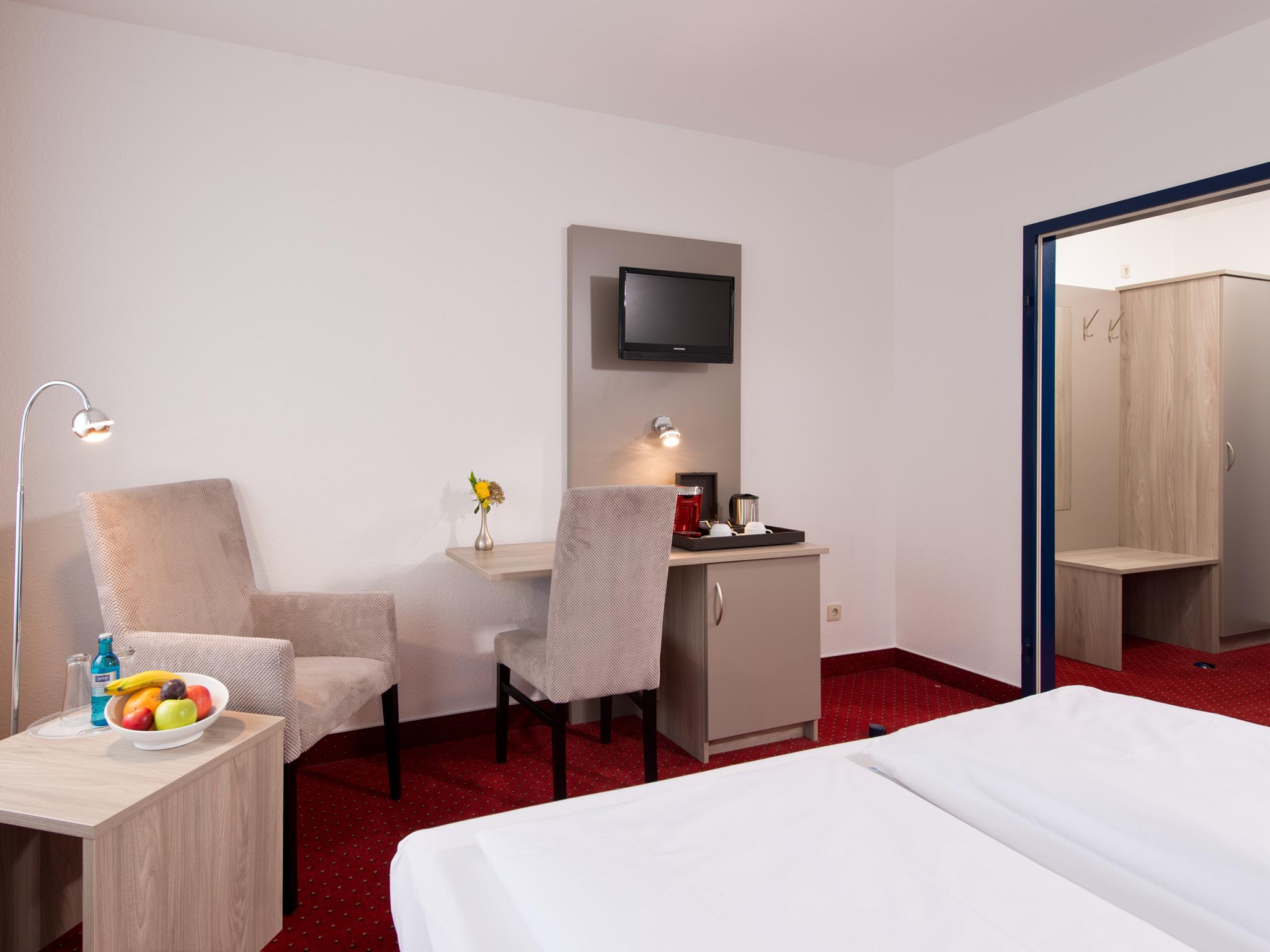 Achat Hotel Frankenthal In Der Pfalz Ngoại thất bức ảnh